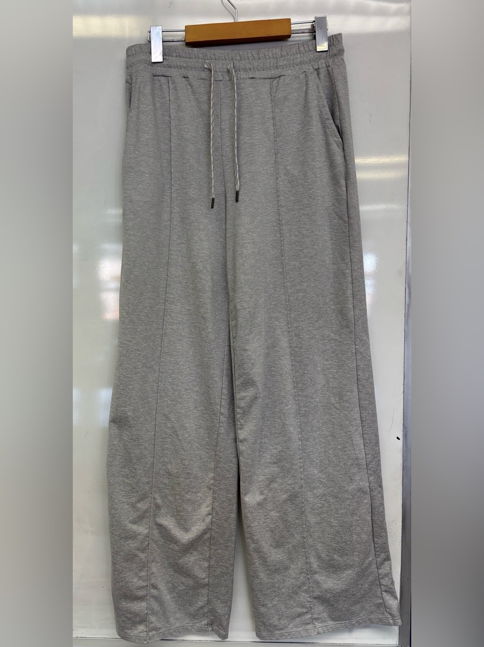 Kirkland Signature Women’s Lightweight Wide Leg Lounge Pants Gray Size Medium Po